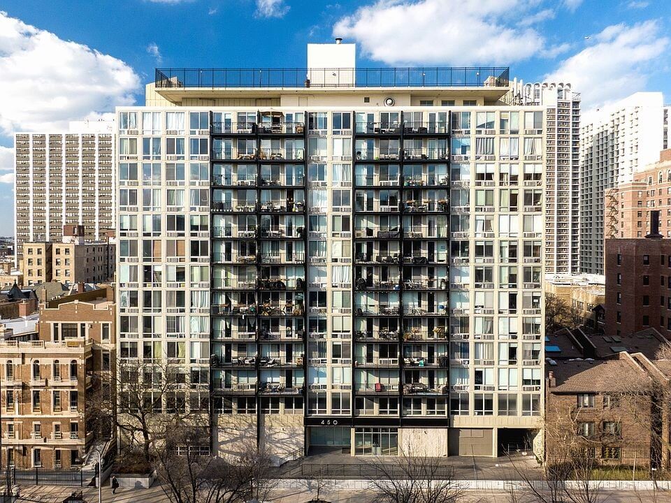 Multi-unit commercial building electrical project